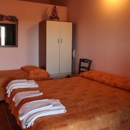 Hotel Porta Pantalica 3*